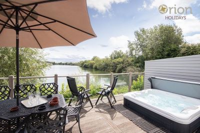 Spring lake 77, deck with hot tub overlooking the lake